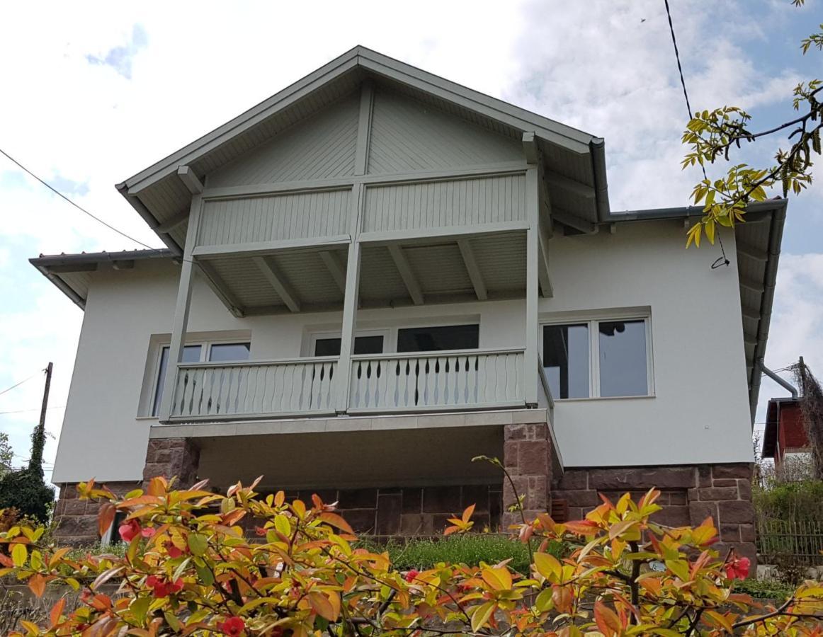 Belvárosi ház gyönyörű panorámával Balatonalmádi Exterior foto